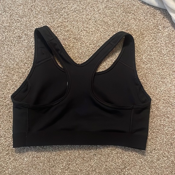Nike sports bra - Picture 2 of 3